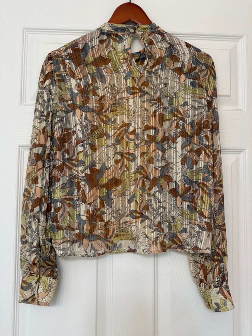Zara Ruffle Blouse - Picture 6 of 10
